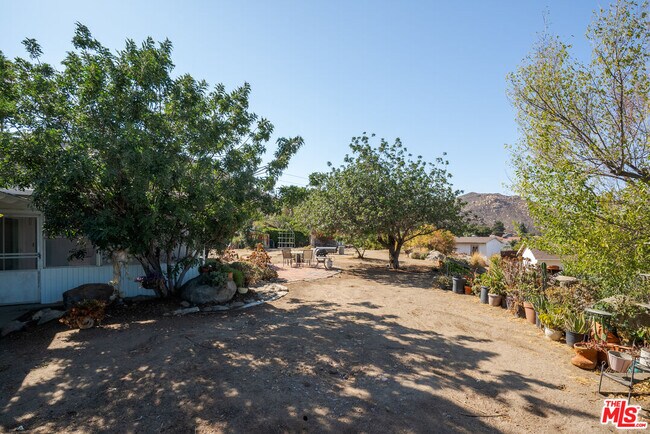 Building Photo - 6739 Garces Ave
