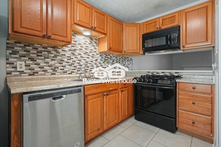 Building Photo - 1822 Cumberland Valley Pl SE