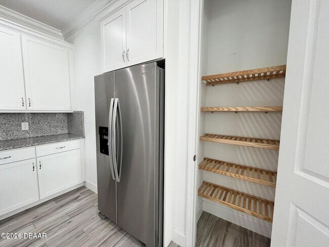 Building Photo - 534 Margaritaville Ave