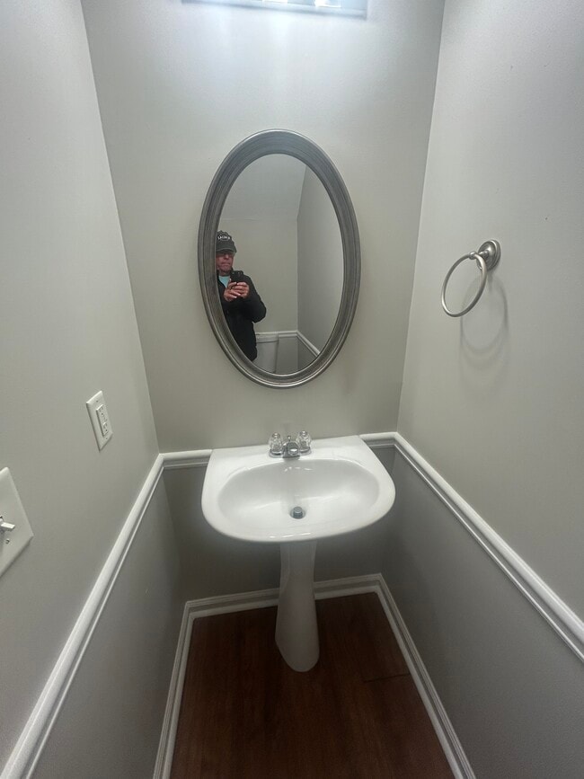 Building Photo - 282 Azalea Cir