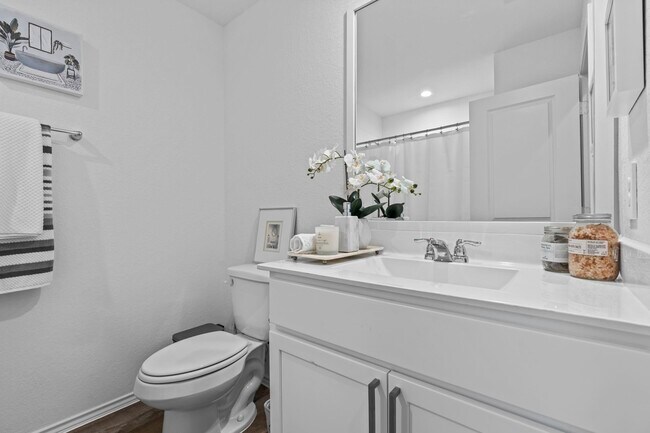 Building Photo - 31234 Yatesbury Ln