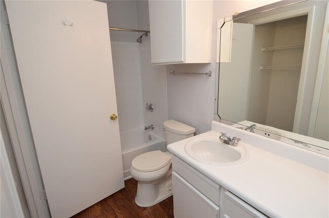 Building Photo - 8625 Mallard Reserve Dr