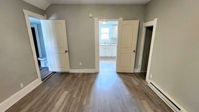Building Photo - 131 Sturges Ave