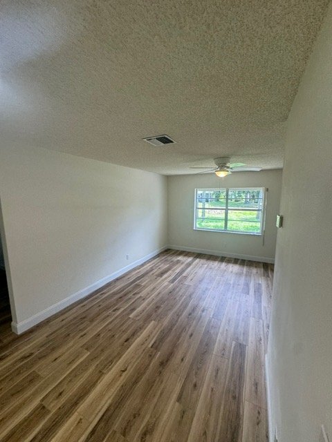 Building Photo - 7406 Pacific Ave