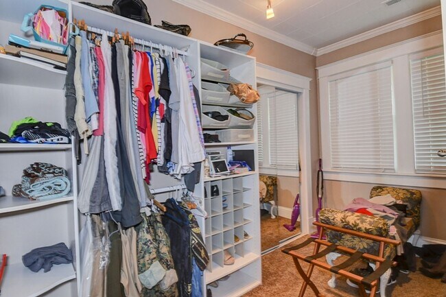 Building Photo - Beautiful Older home renovated for todays lifestyle