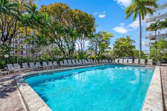 Building Photo - 3703 NE 166th St