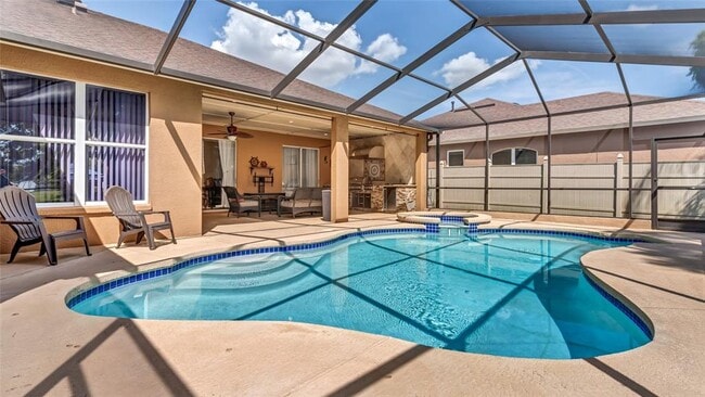 Building Photo - 29135 Rivergate Run