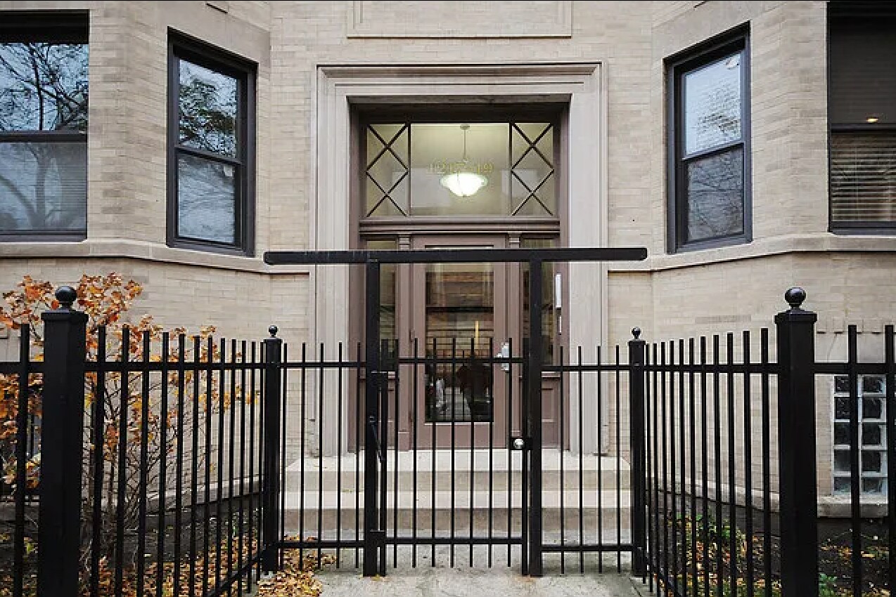 Building Photo - 1219 W LAWRENCE AVE