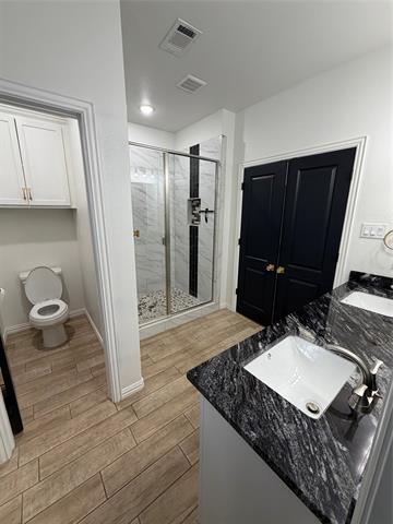 Building Photo - 8901 Silver Crk Rd