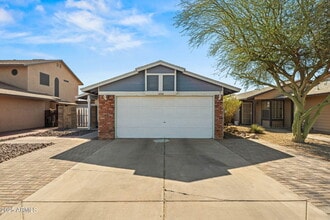 Building Photo - 4438 N 84th Ln