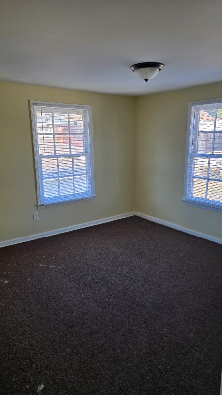 Building Photo - 2006 Harmon St