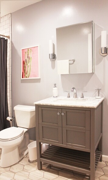 Vanity. - 2147 S Orange Dr