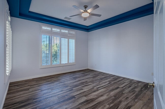 Building Photo - 44357 Royal Lytham Dr