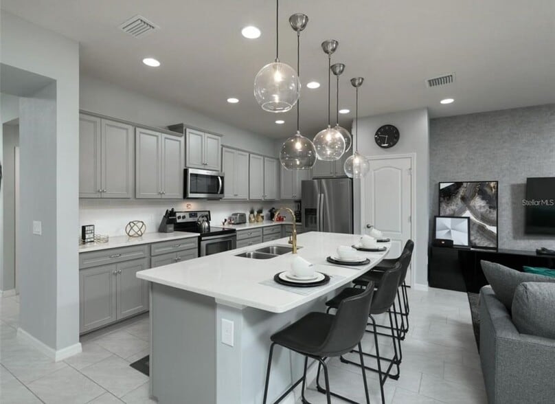 Building Photo - 8813 Geneve Ct