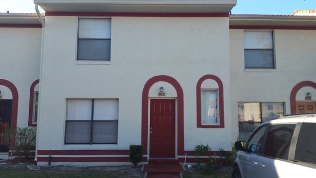 Primary Photo - 3 Bed 2.5 Bath Townhome | Gated Community ...