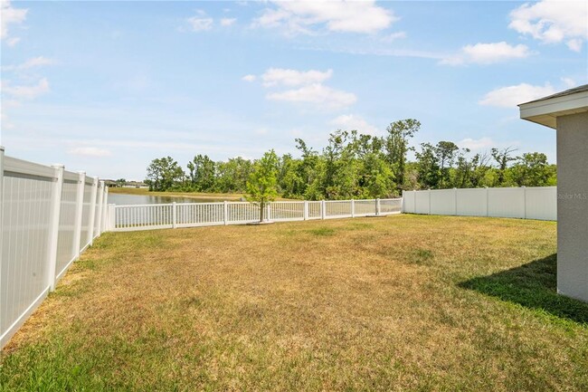 Building Photo - 7224 Twisting Pines Lp