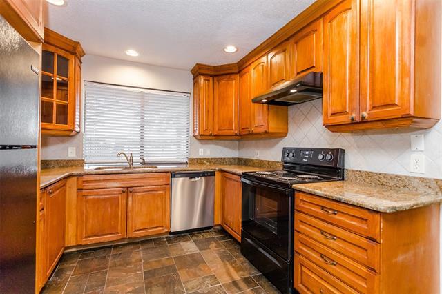 Building Photo - 5602 Kingstree Ct