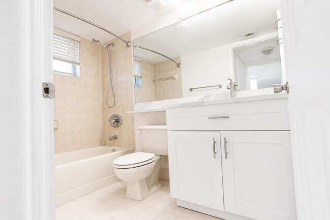 Building Photo - 5910 Morningstar Cir