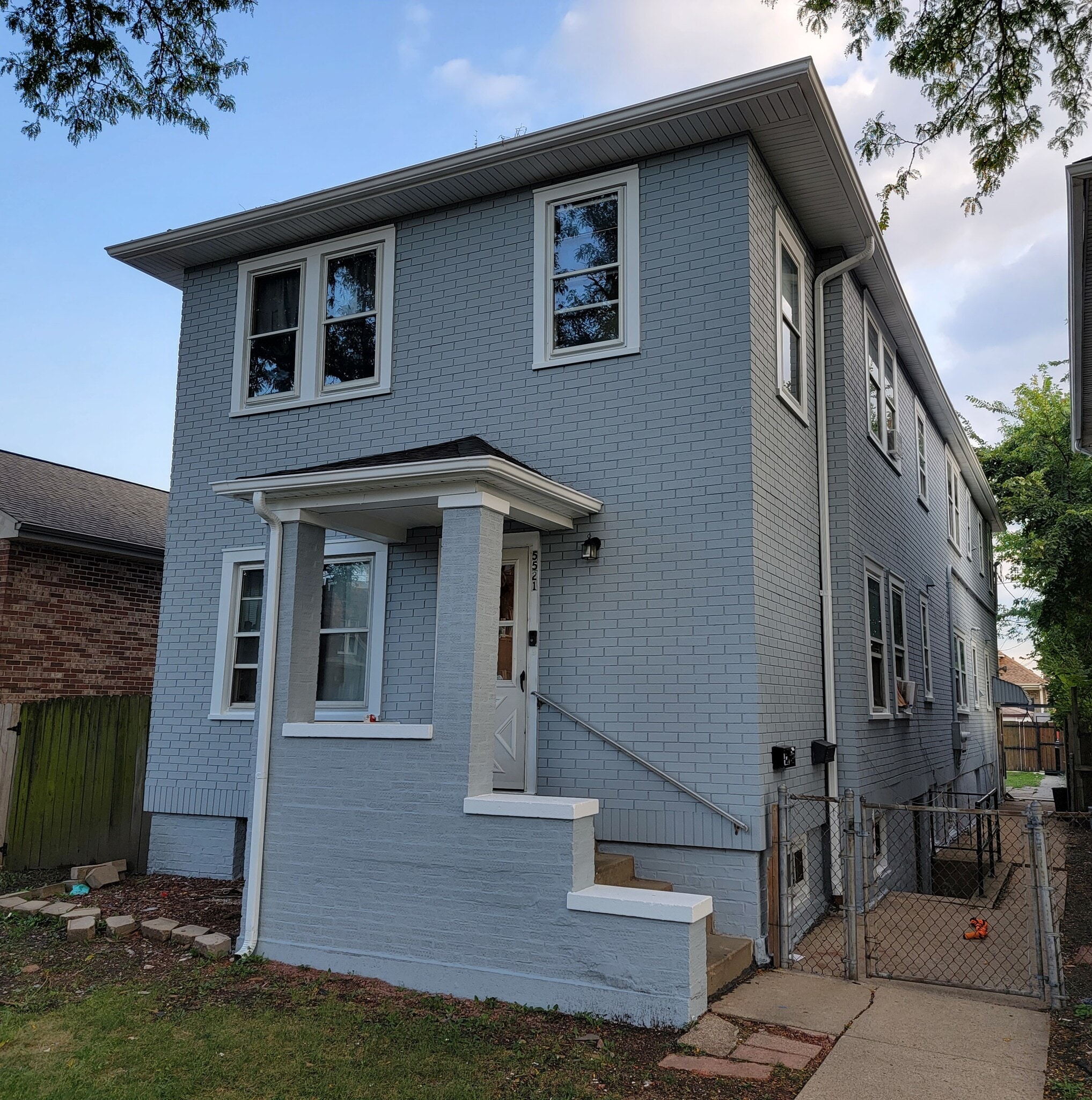 Building Photo - 5521 W 63rd Pl