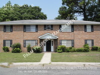 Building Photo - 2 Bedroom, 1 Bathroom apartment upstairs w...