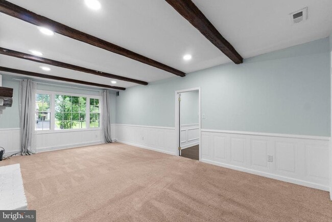 Building Photo - 1578 Yeakel Way