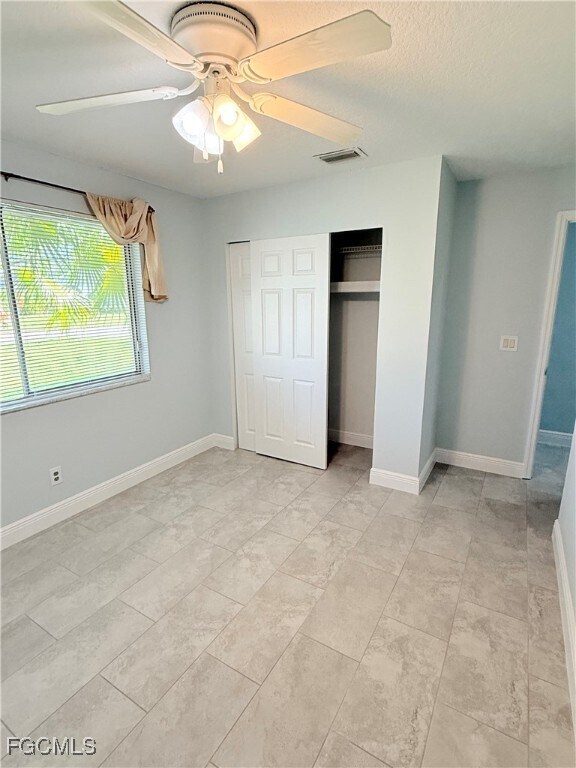 Building Photo - 602 SE 35th Terrace