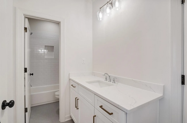 Building Photo - Custom-Built 4 Bedroom Home / Gated Community