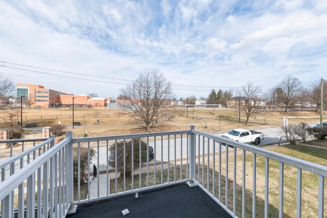 Building Photo - 4217 Chatham Rd