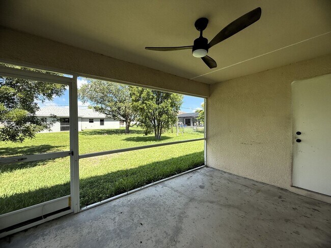 Building Photo - FIRST MONTH'S RENT FREE! STUNNING 4/2/2 IN NW CAPE!