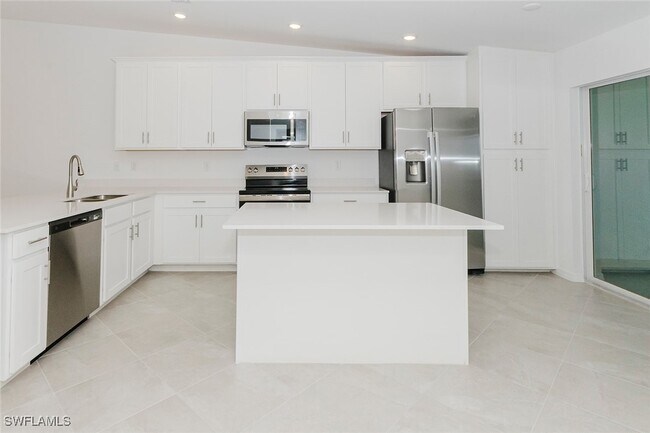 Building Photo - 5410 Double Eagle Cir