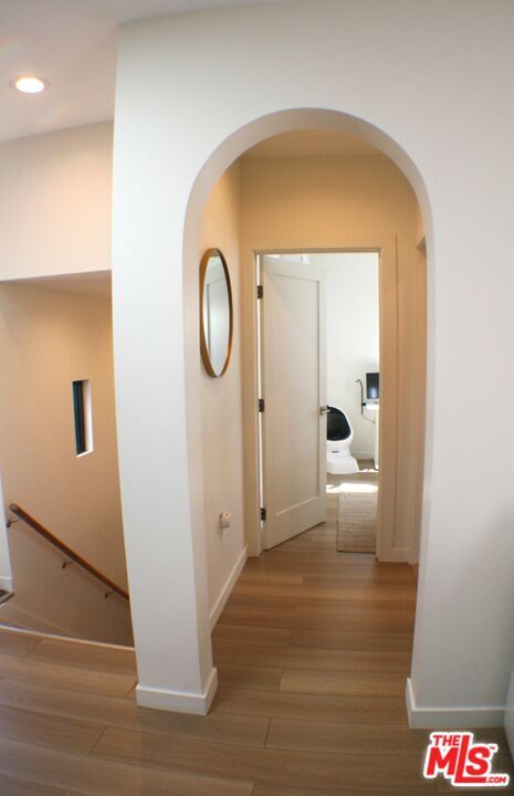 Building Photo - 8587 Rugby Dr