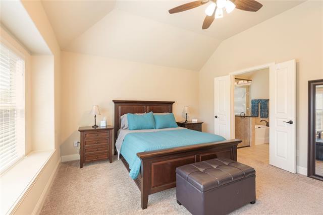 Building Photo - 713 Glendale Dr