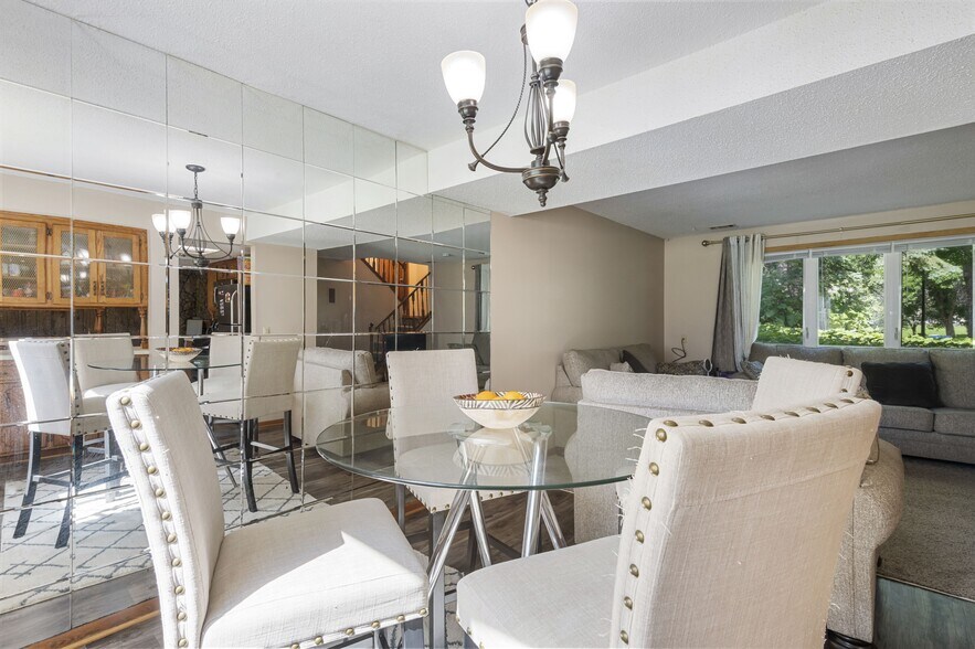 Building Photo - 12131 62nd Ave N