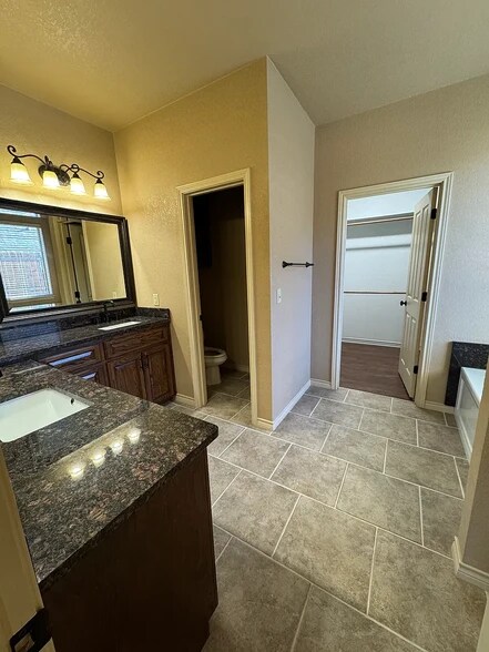 Building Photo - 610 Benelli Dr