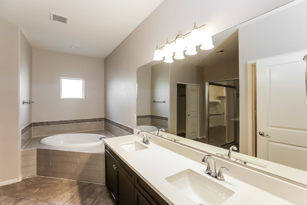 Building Photo - 1829 W Minton St