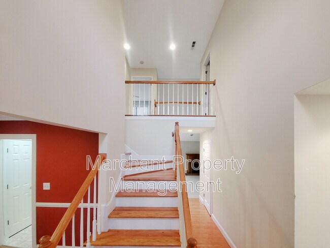 Building Photo - 11 Tupelo Ct