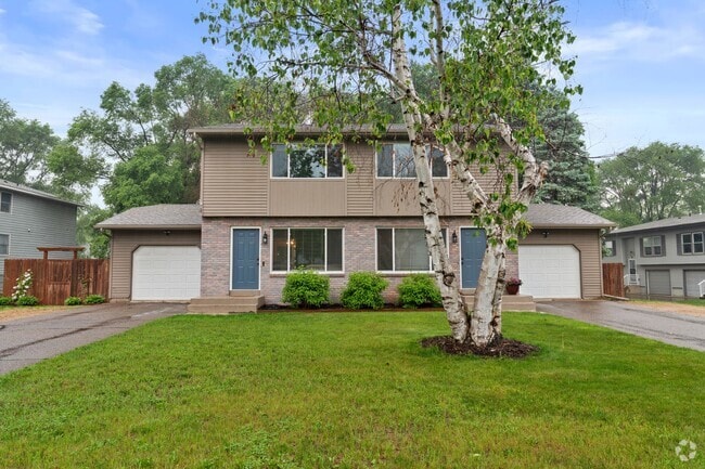 Building Photo - 751 Sandhill Point Rd