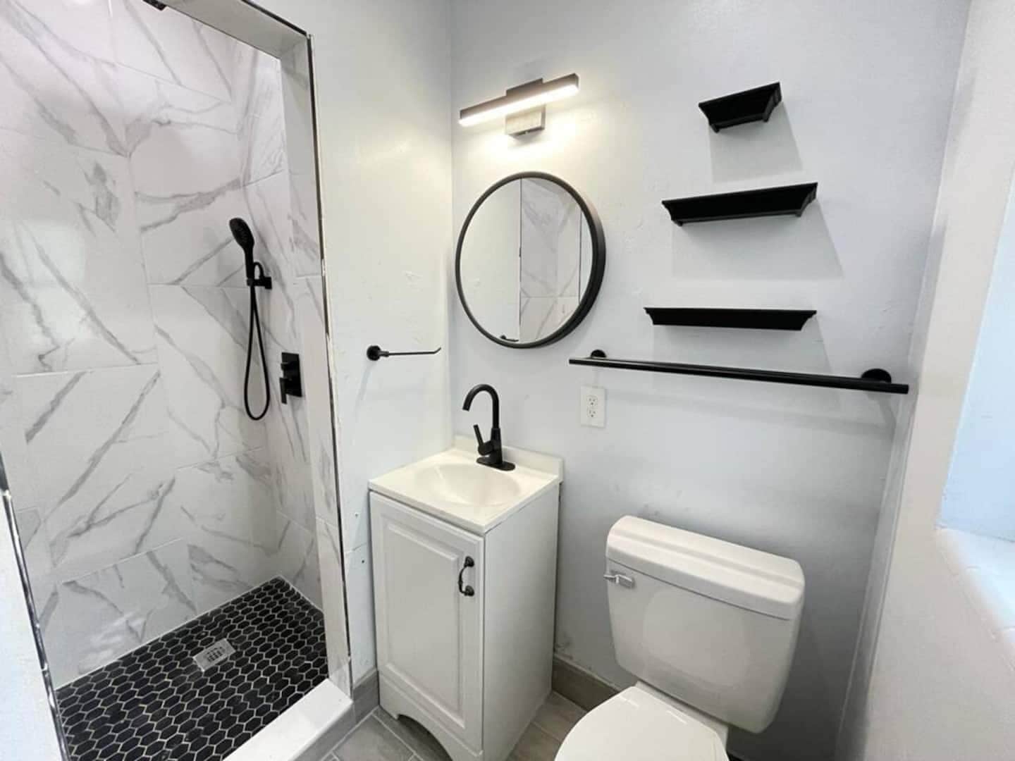 Building Photo - 1406 Conway Rd