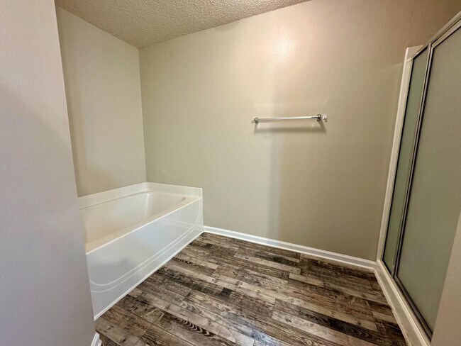 Building Photo - 161 Bremerton Dr SW