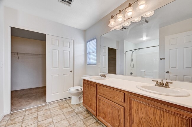 Building Photo - 9065 Diamond Bridge Ave