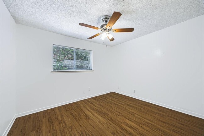 Building Photo - 4713 Sagebrush Trail