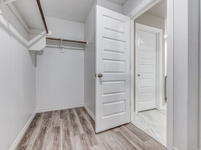 Building Photo - Beautiful brand new home + Deer Creek Schools + 4 bedrooms