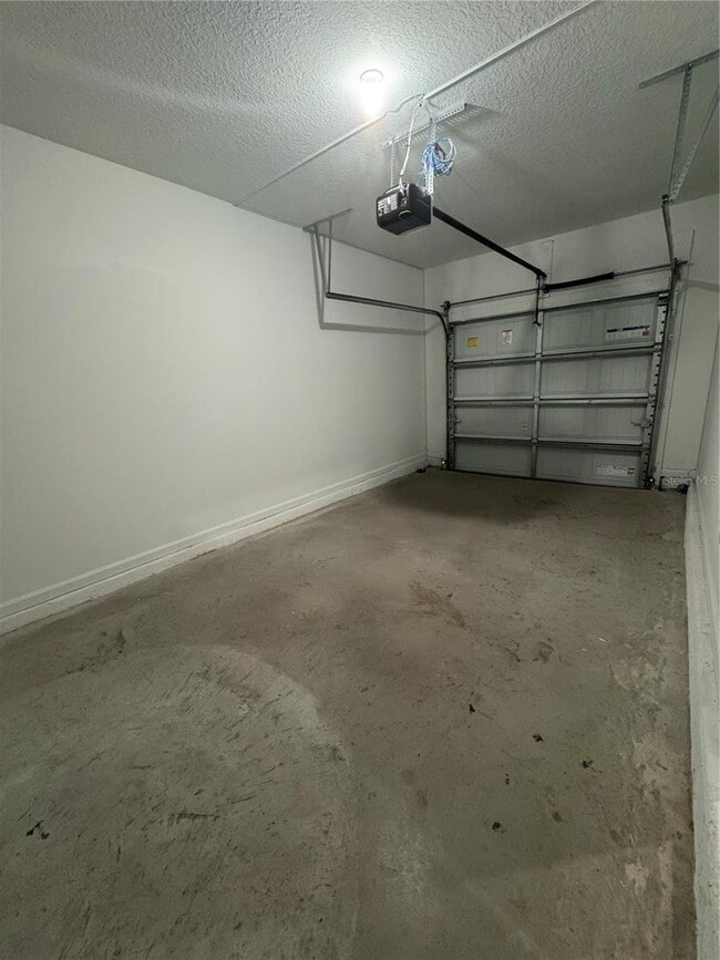 Building Photo - 3406 Vesara Dr