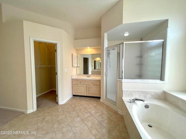Building Photo - 12253 Antoni Ct