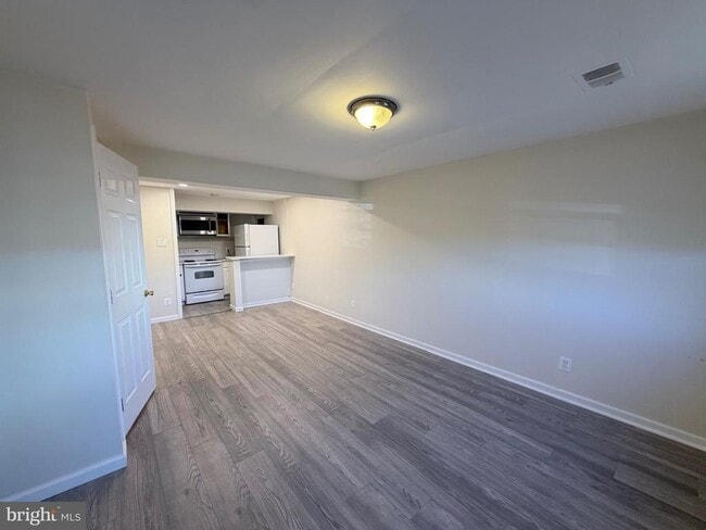 Building Photo - 4054 Hanson Oaks Dr