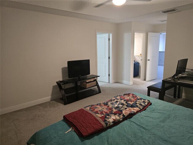 Building Photo - 14234 Damselfly Dr