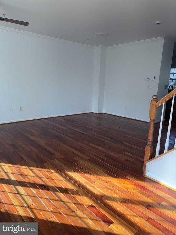 Building Photo - 12429 Gladys Retreat Cir