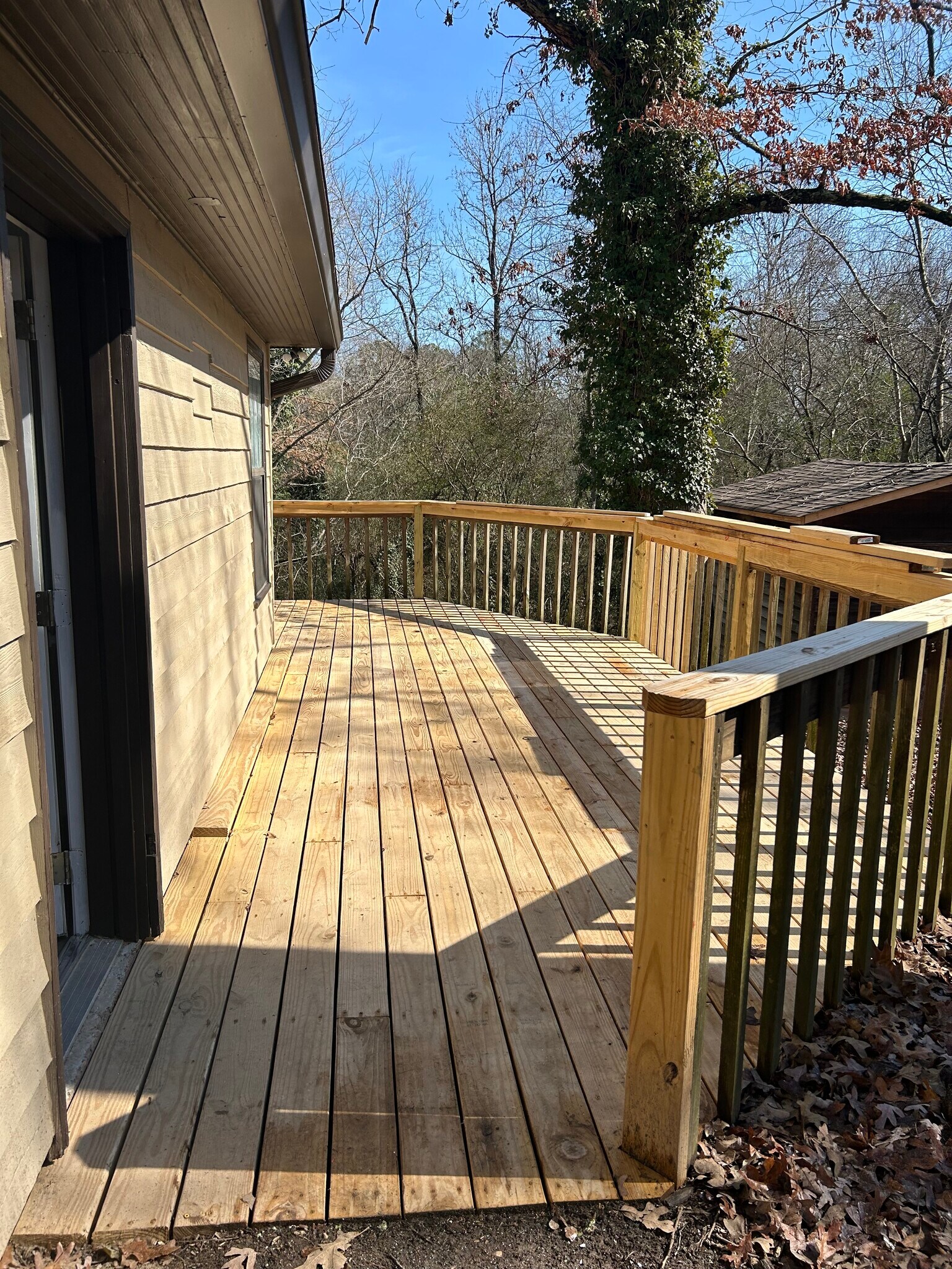 Building Photo - 600 Villard Dr