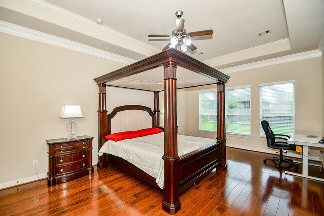 Building Photo - 1606 Locksley Ln
