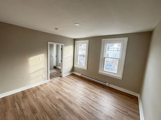 Building Photo - 20 W Union Blvd